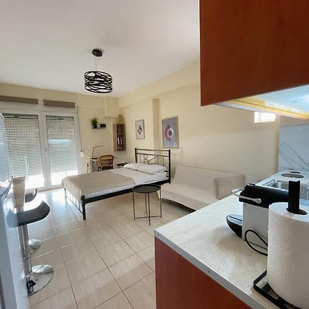 Cozy Apartment Of Chalkida Luaran gambar